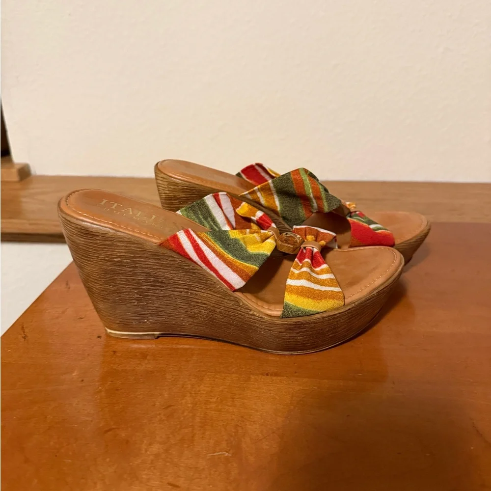 Italian Shoemakers Multicolor Wedge Heel Sandals‎ Colorful